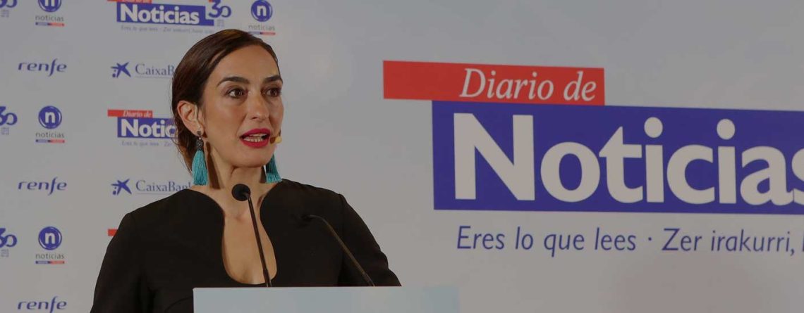 presentadora de eventos en Pamplona