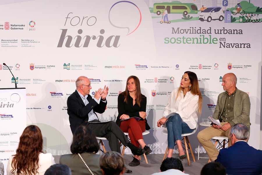 Moderación foros y debates